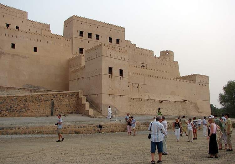 Oman Fort Al Hazm Rustaq atrakcje ciekawostki zabytki Omanu