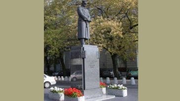 Józef Piłsudski pomnik Piłsudskiego w Warszawie