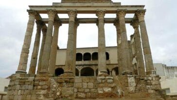 miasto Merida Hiszpania ciekawostki Hiszpania świątynia Diany