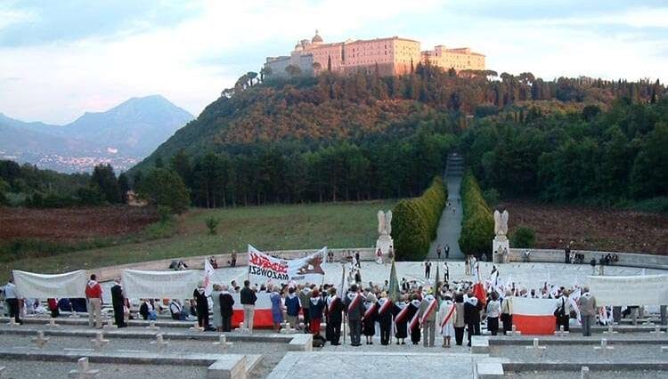 Klasztor Monte Cassino ciekawostki Włochy