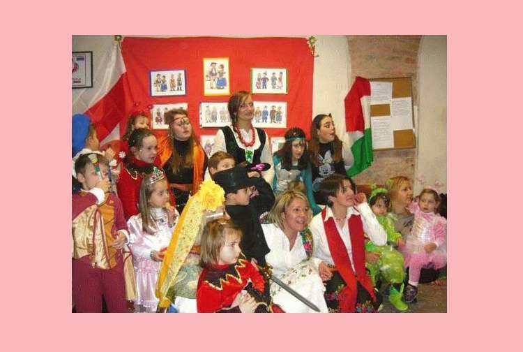 Salerno Włochy polskie stroje ludowe na wesoło