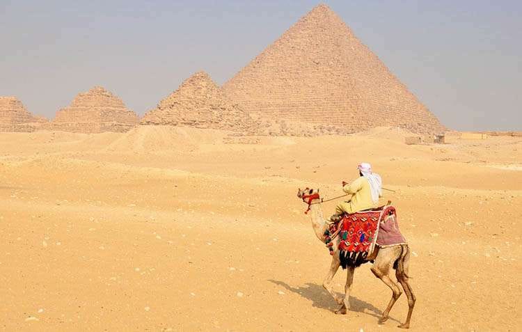 Giza piramidy egipskie starożytny Egipt ciekawostki