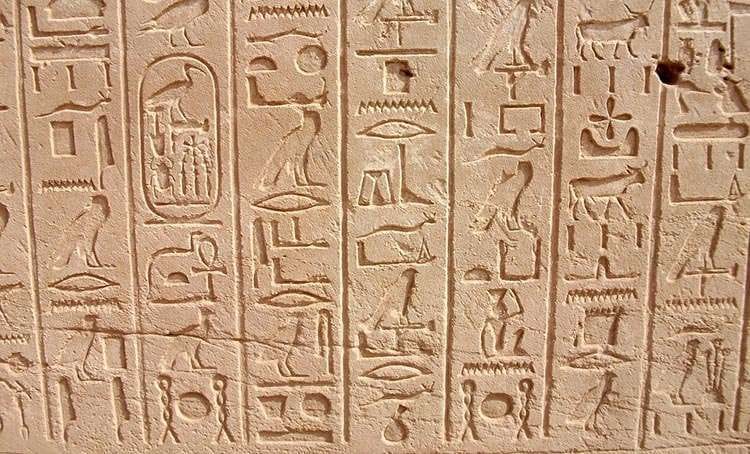 hieroglify egipskie starożytny Egipt pismo obrazkowe