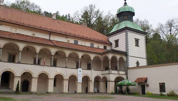 zamek Sucha Beskidzka ciekawostki