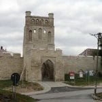 Szydłów Brama Krakowska w Szydłowie