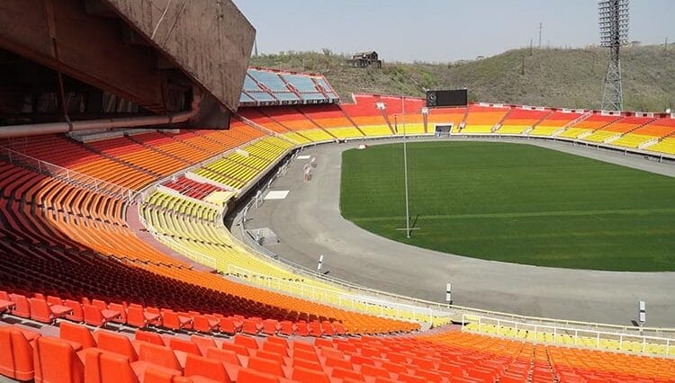 Hrazdan stadion Erywań Armenia ciekawostki