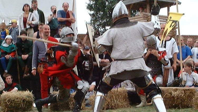 rycerze walka miecze turnieje rycerskie