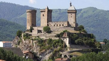 zamek Chateau de Foix Francja