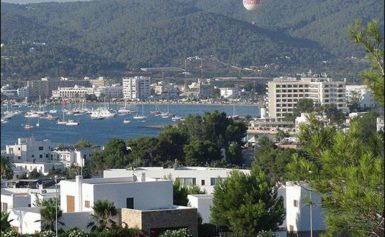 Ibiza. 750 euro kary za wypicie wody