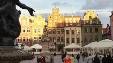 ciekawostki polskie Poznań rynek kamienice fontanna