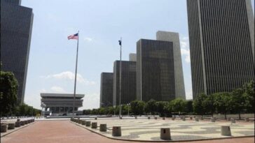 Empire State Plaza miasto Albany USA ciekawostki atrakcje