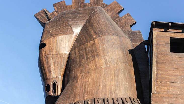 Troja koń trojański