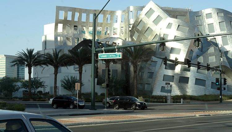 Las Vegas Frank Gehry mózg budynek szpital architekt