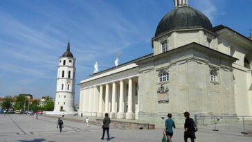 Litwa Wilno plac katedralny Polonia na Litwie