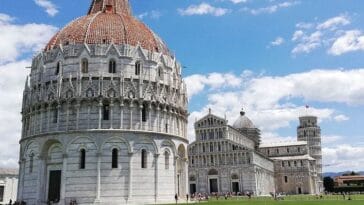 baptysterium Piza atrakcje Włochy ciekawostki Sylwester Nowy Rok