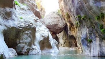 Kemer Riwiera Turecka atrakcje wakacje Turcja