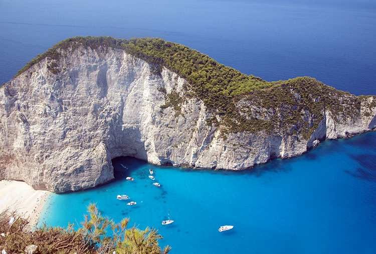 plaża morze skały wyspa Zakynthos ciekawostki atrakcje Grecja