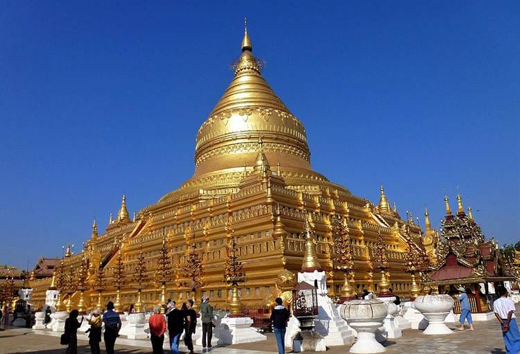Shwedagon pagoda Szwendagon Złota świątynia Birma Mjanma atrakcje