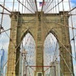 Brooklyn Bridge Most Brookliński ciekawostki Nowy Jork NYC flaga amerykańska ciekawostki USA Stany Zjednoczone