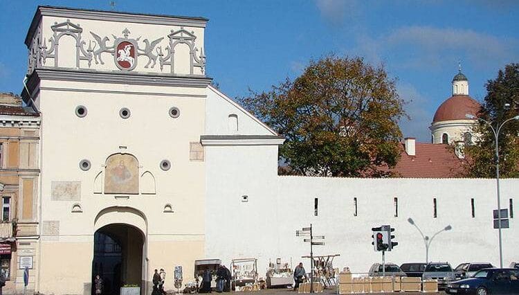 Ostra Brama Wilno Litwa ciekawostki zabytki atrakcje