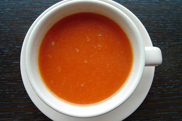 Zupa pomidorowa – Polacy ją lubią!