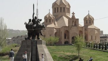 katedra św Grzegorza Erywań ciekawostki atrakcje Armenia