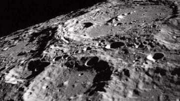 kratery Księżyc ciekawostki o Księżycu