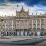 pałac zamek królewski Madryt ciekawostki Hiszpania atrakcje zabytki