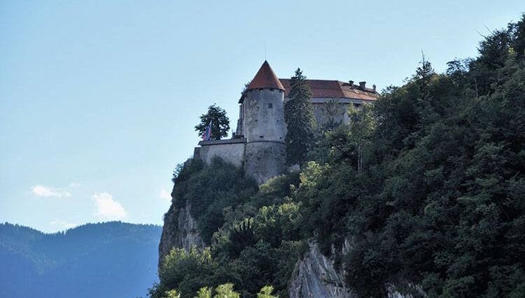Bled zamek Słowenia ciekawostki atrakcje zabytki