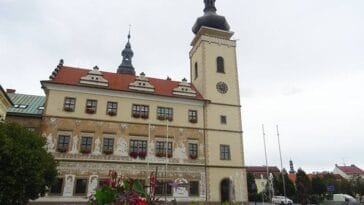 Mlada Boleslav Czechy stara radnice ratusz wieża