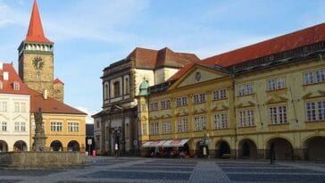 pałac zamek rynek Jiczyn Czechy ciekawostki atrakcje zabytki