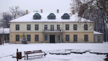 pałac wieś Kozy ciekawostki zabytki