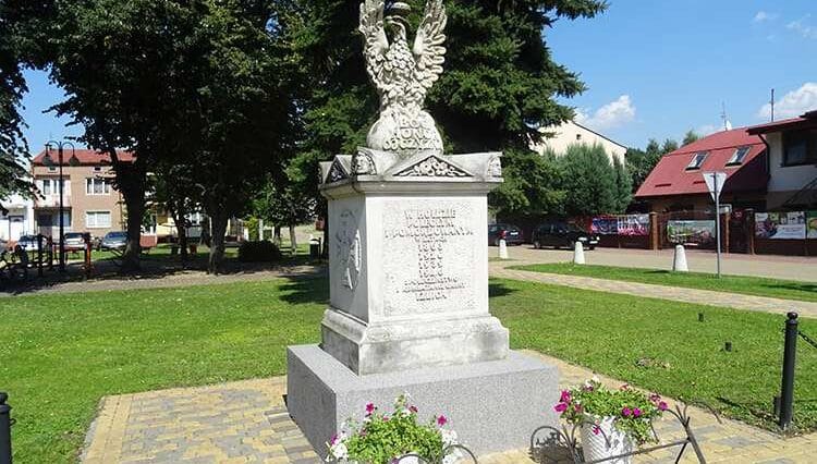 wieś Izbica ciekawostki pomnik lubelskie