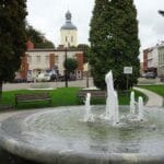 rynek Plac Hallera fontanna kościół Lidzbark atrakcje ciekawostki