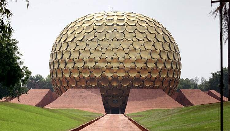 Matrimandir ciekawostki Auroville Tamil Nandu Indie