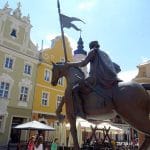 pomnik konny książę Kazimierz Opolczyk rynek Opole zabytki