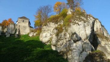 Ojców zamek w Ojcowie ciekawostki ruiny historia