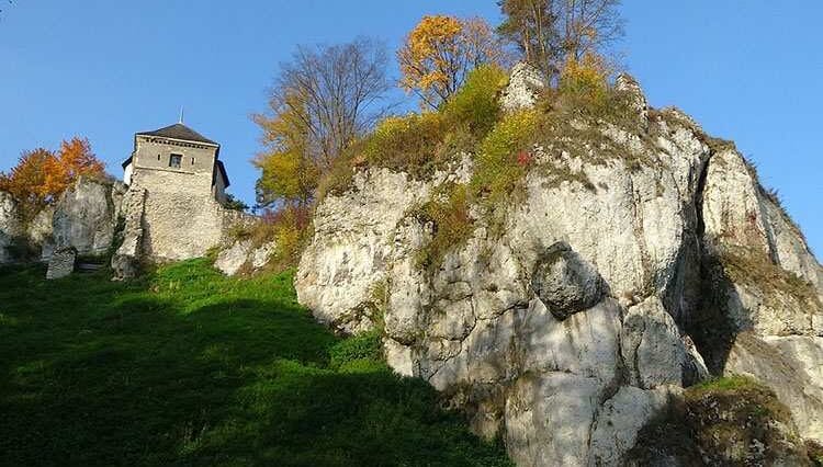 Ojców zamek w Ojcowie ciekawostki ruiny historia
