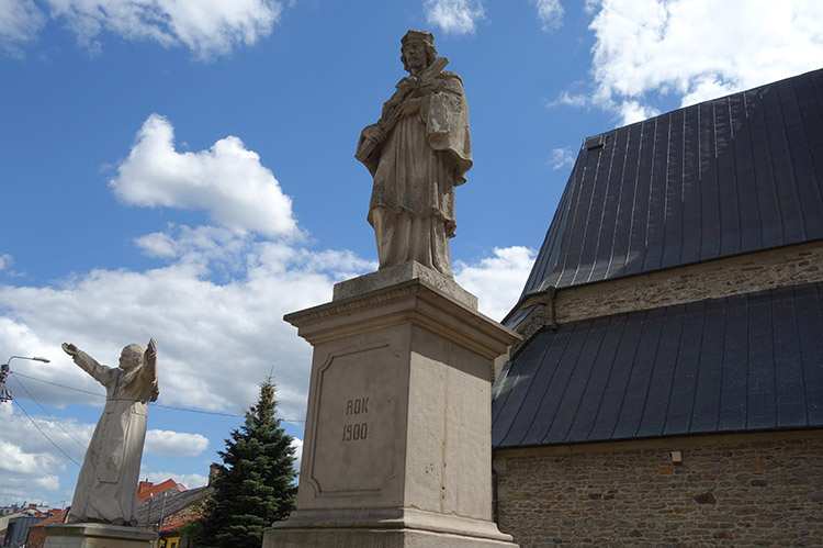 św. Jan Nepomucen Jan Paweł II w Szydłowcu
