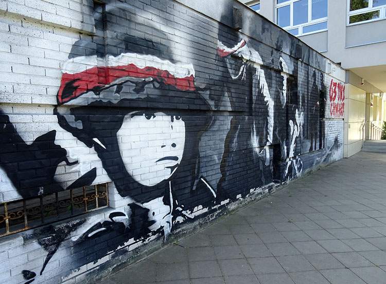 mural powstańczy Powstanie warszawskie Warszawa ciekawostki dla dzieci