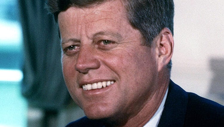 John F. Kennedy ciekawostki życiorys prezydent USA zamach