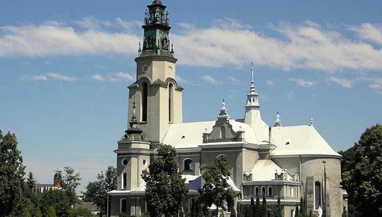 kościół św. Barbary miasto Pionki ciekawostki atrakcje zabytki woj. mazowieckie