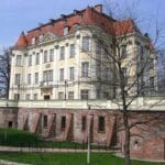 zamek Wrocław Leśnica ciekawostki atrakcje zabytki