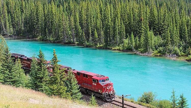 Kanada Kolej Transkanadyjska ciekawostki historia
