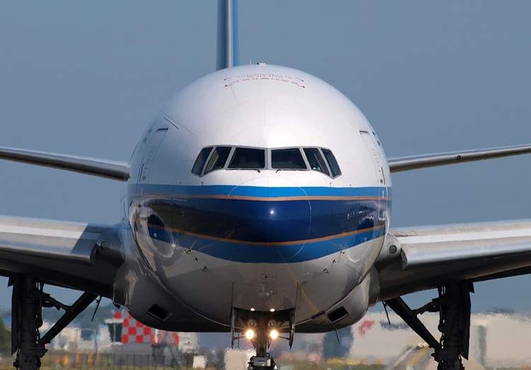 loty czarterowe samolot linie lotnicze