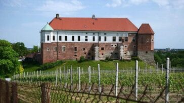 z czego słynie Sanok ciekawostki zamek w Sanoku