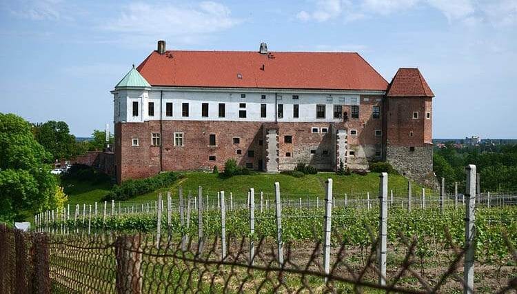 z czego słynie Sanok ciekawostki zamek w Sanoku