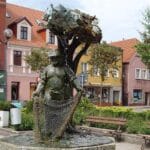 Międzychód ciekawostki rynek fontanna