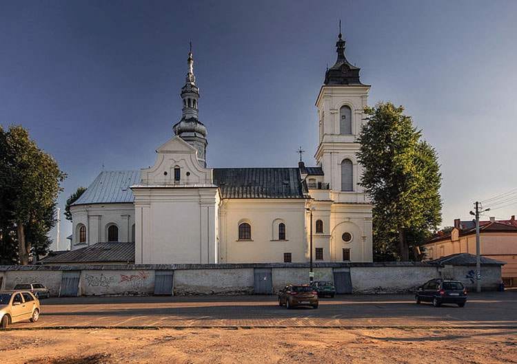 Włoszczowa ciekawostki Kościół Wniebowzięcia NMP